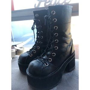 Under Pressure Demonia Boots